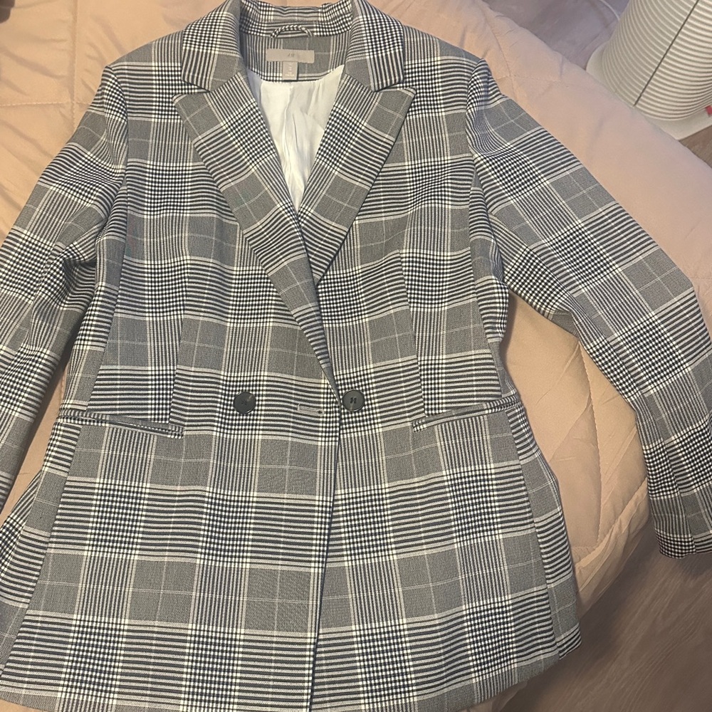 H&M Black and White Checkered Blazer